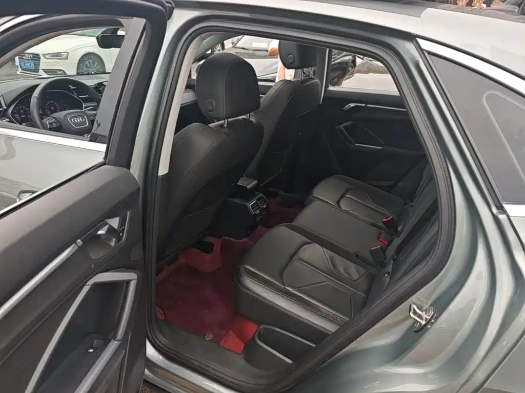 Audi Q3 Sportback 2020 — фото 17