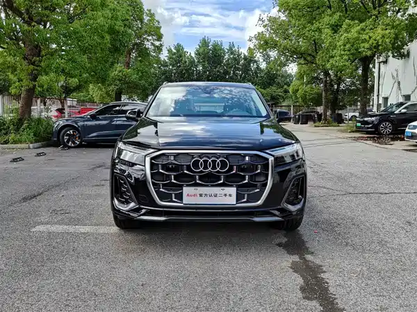 Audi Q7 2025