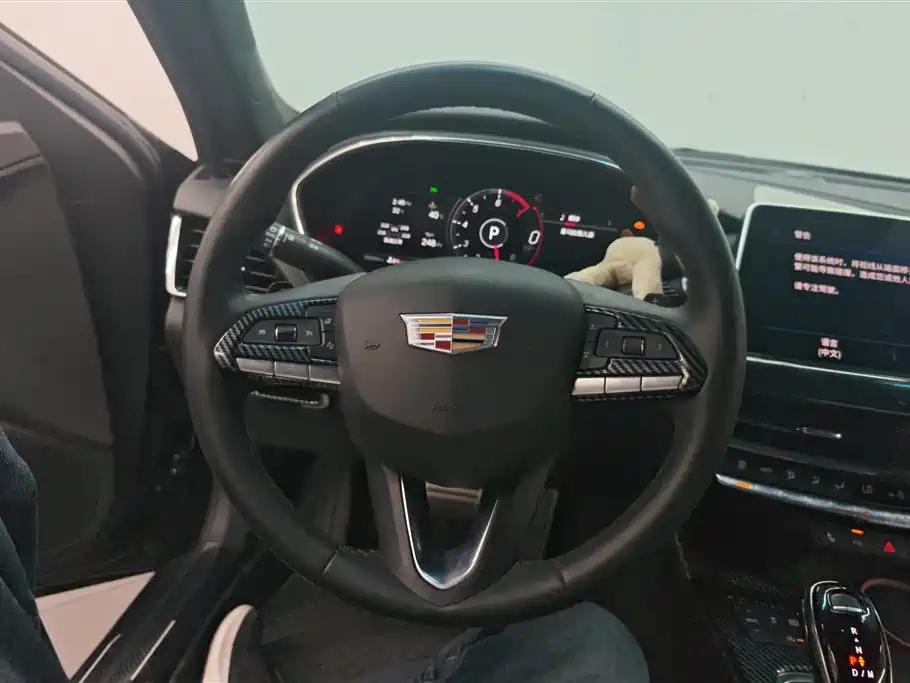 Cadillac CT5 2023 — фото 15