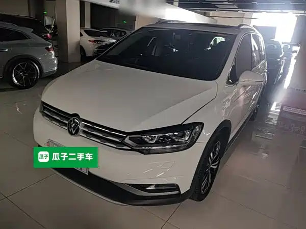 Volkswagen Touran 2021