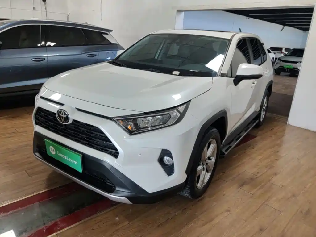Toyota RAV4 2023