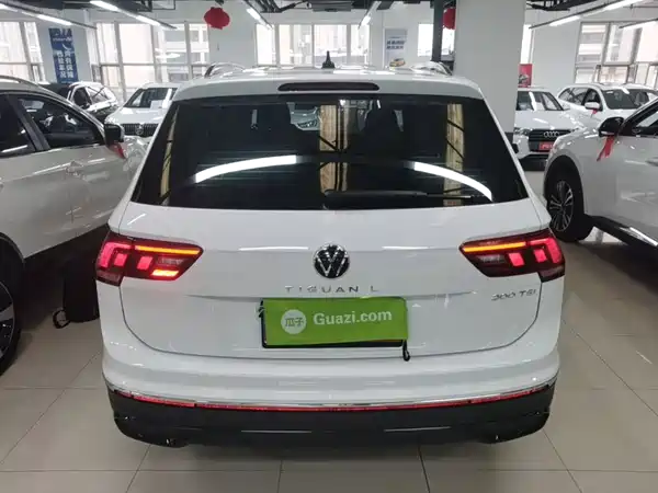 Volkswagen Tiguan L 2024