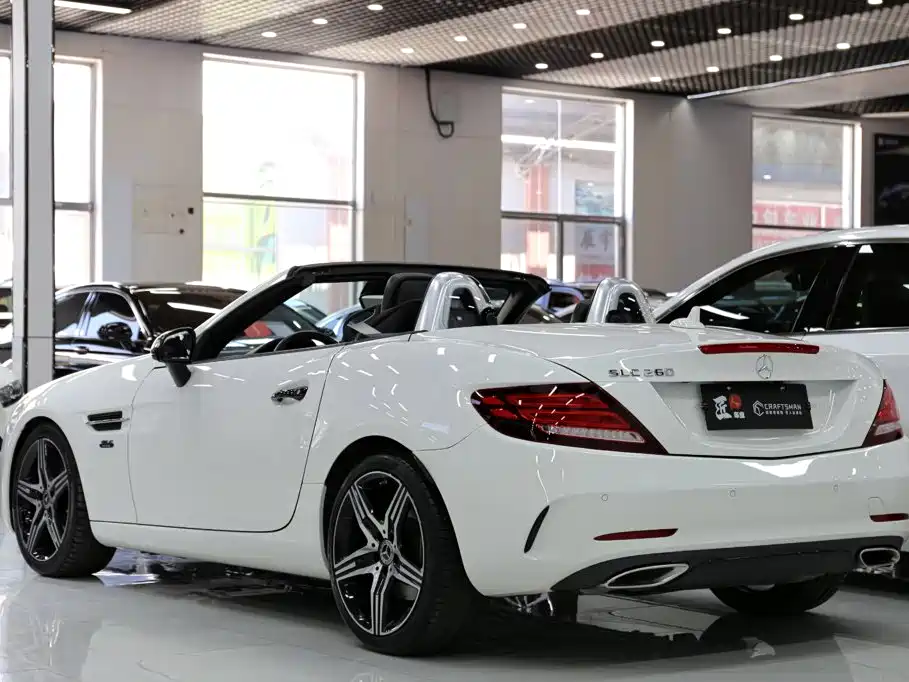 Mercedes-Benz SLC 2019 — фото 24