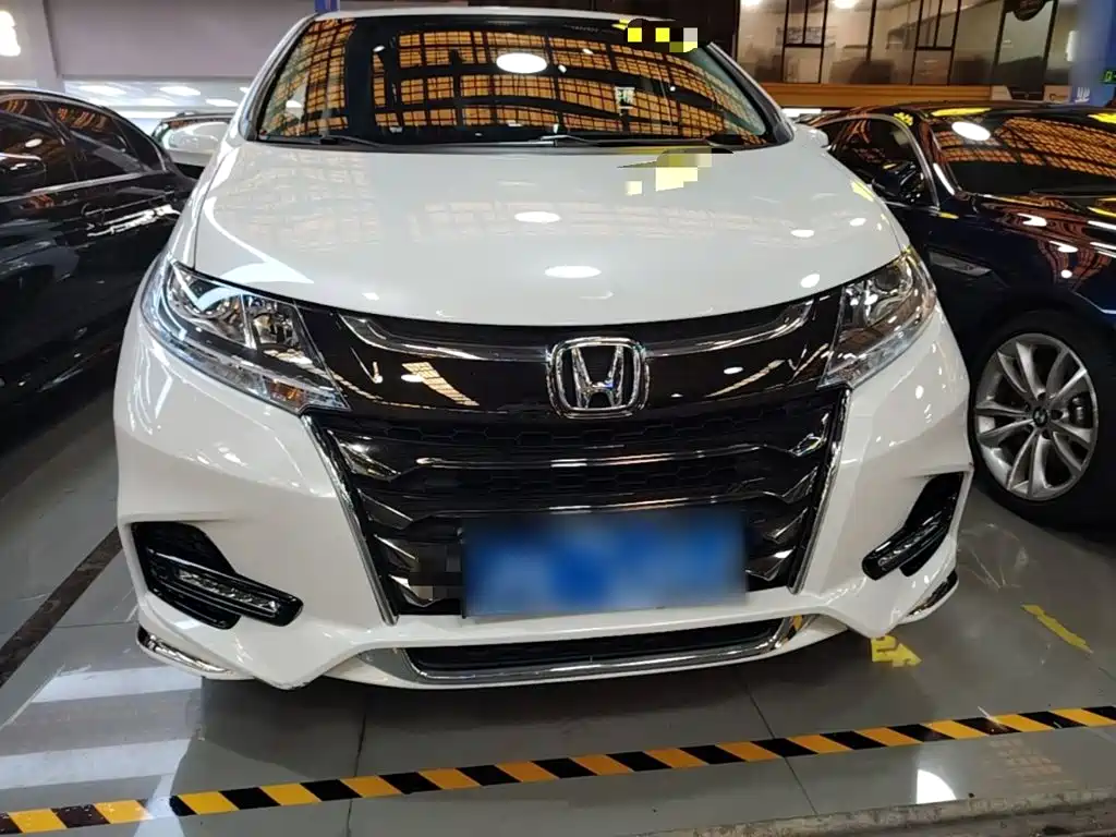 Honda Odyssey 2020 — фото 3