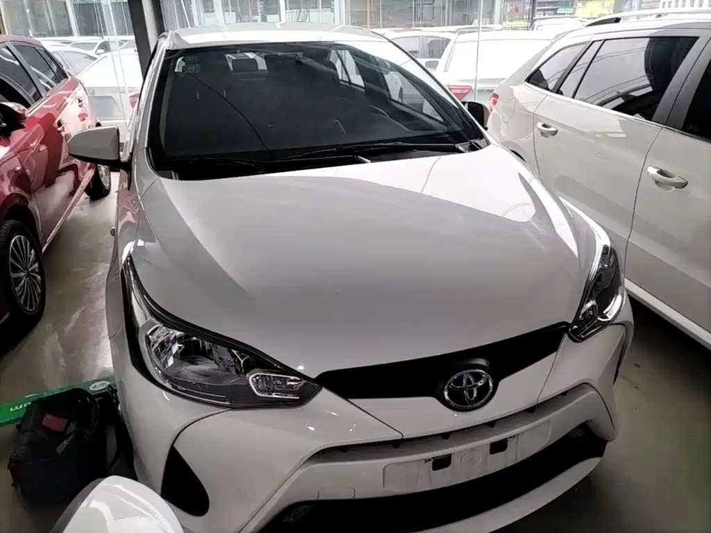 Toyota Yaris L 2019