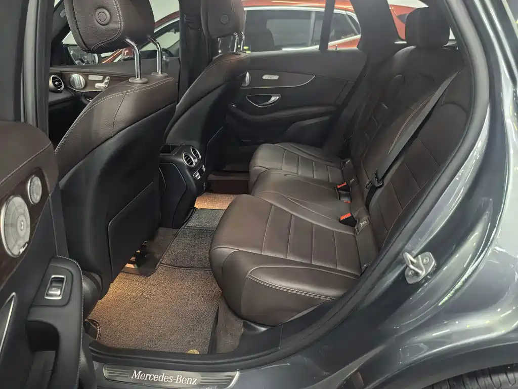 Mercedes-Benz GLC 2021