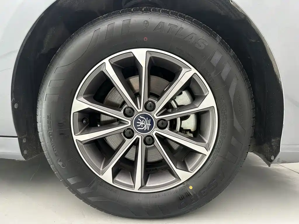 BYD Qin PLUS 2024 — фото 12