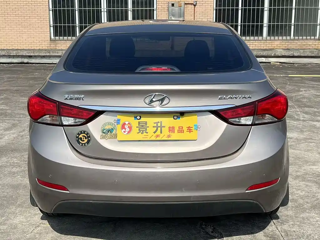 Hyundai Elantra Langdong 2017 — фото 6