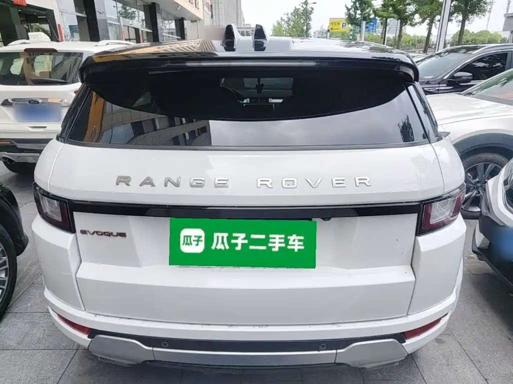 Land Rover Evoque 2019 — фото 6