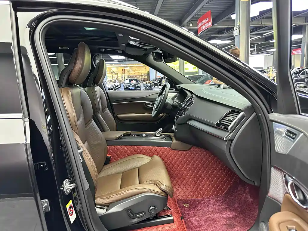 Volvo XC90 PHEV 2022 — фото 2