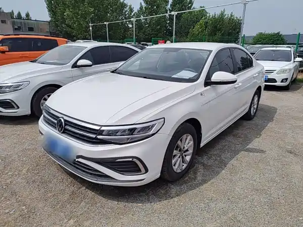 Volkswagen Bora 2024