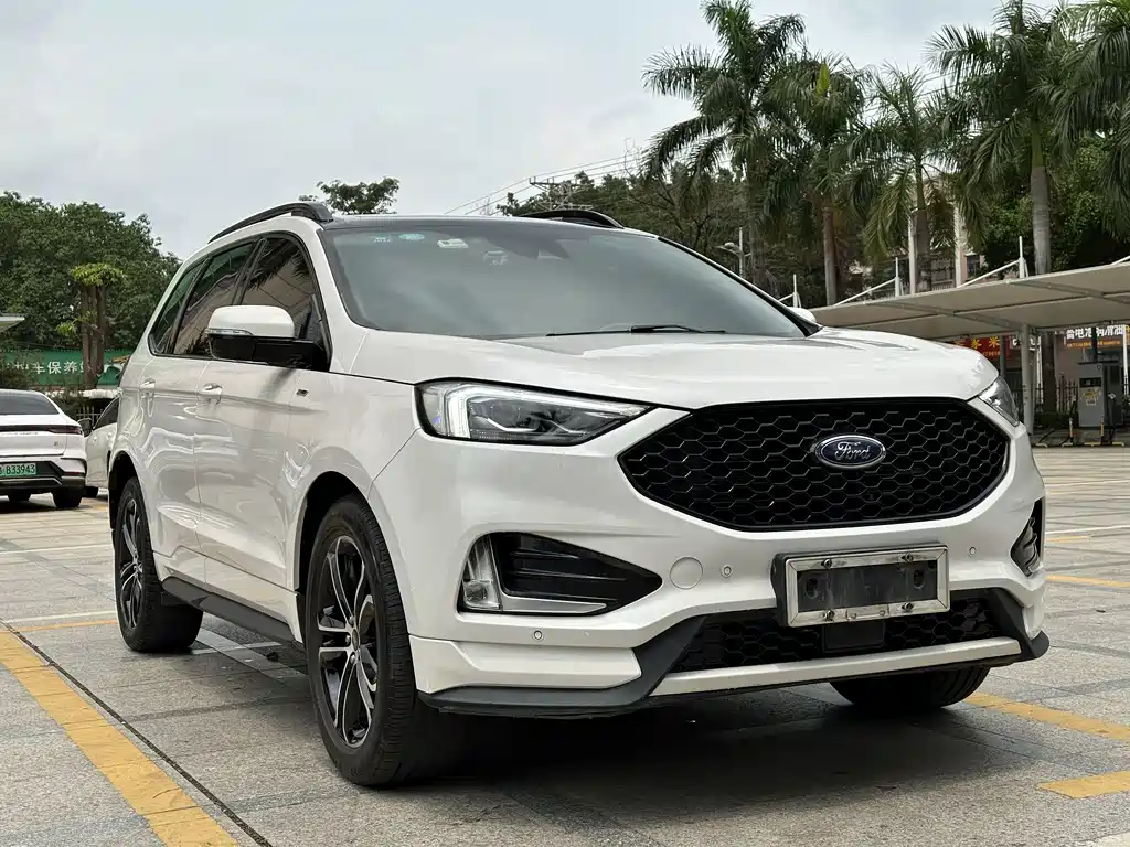 Ford Edge 2020 — фото 3