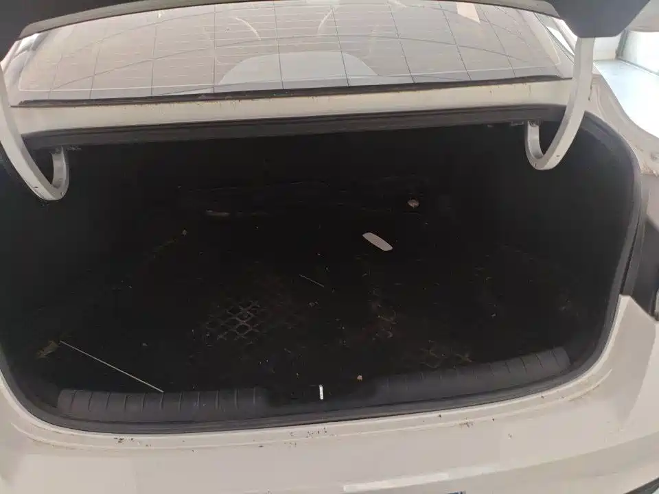Hyundai Elantra 2022
