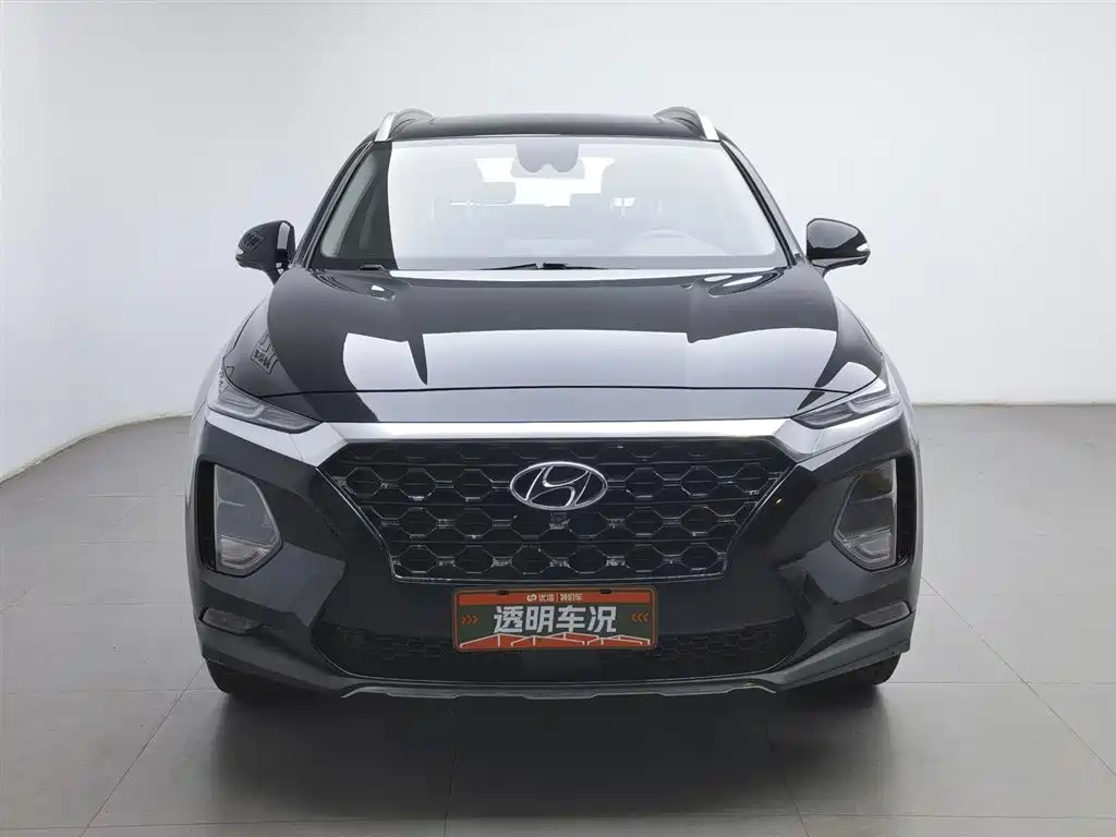 Hyundai Santa Fe 2019 — фото 3