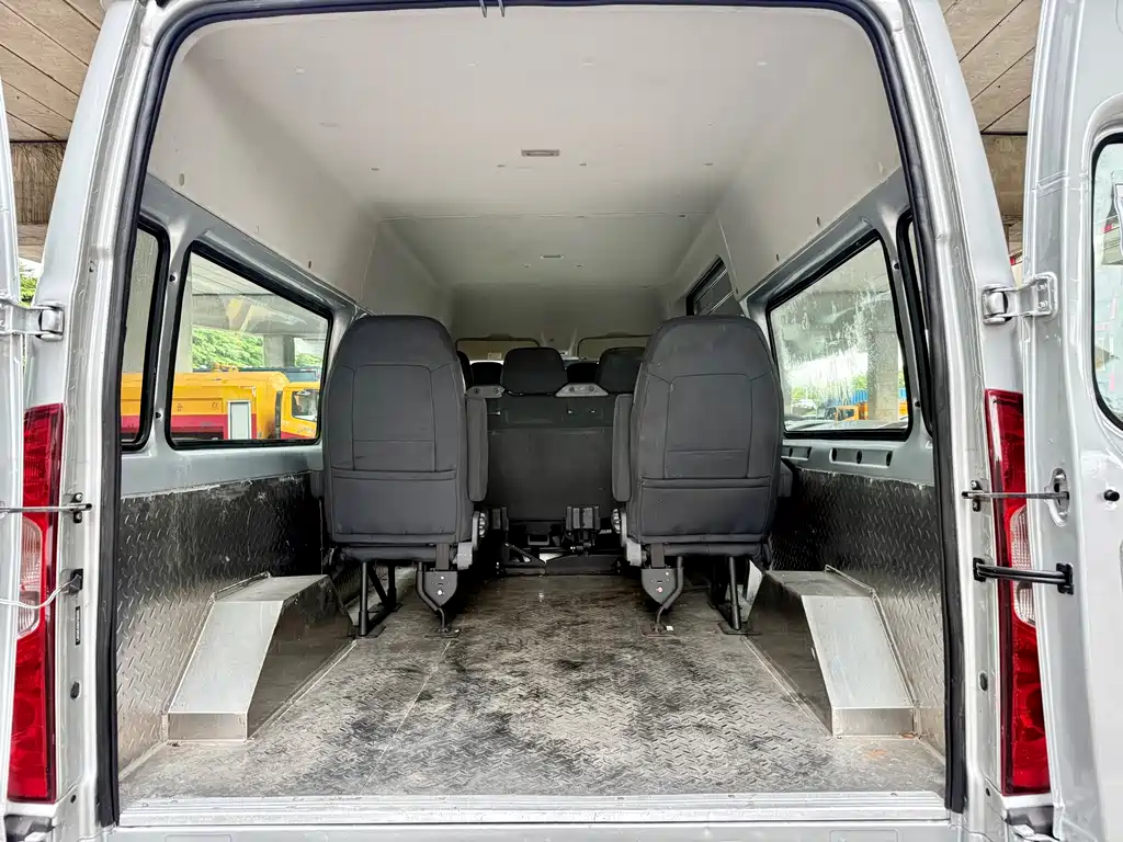 Ford Transit Custom 2016 — фото 11