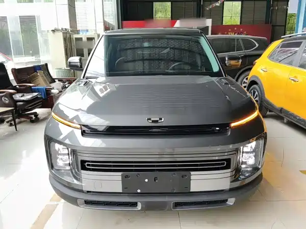 Geely ICON 2023