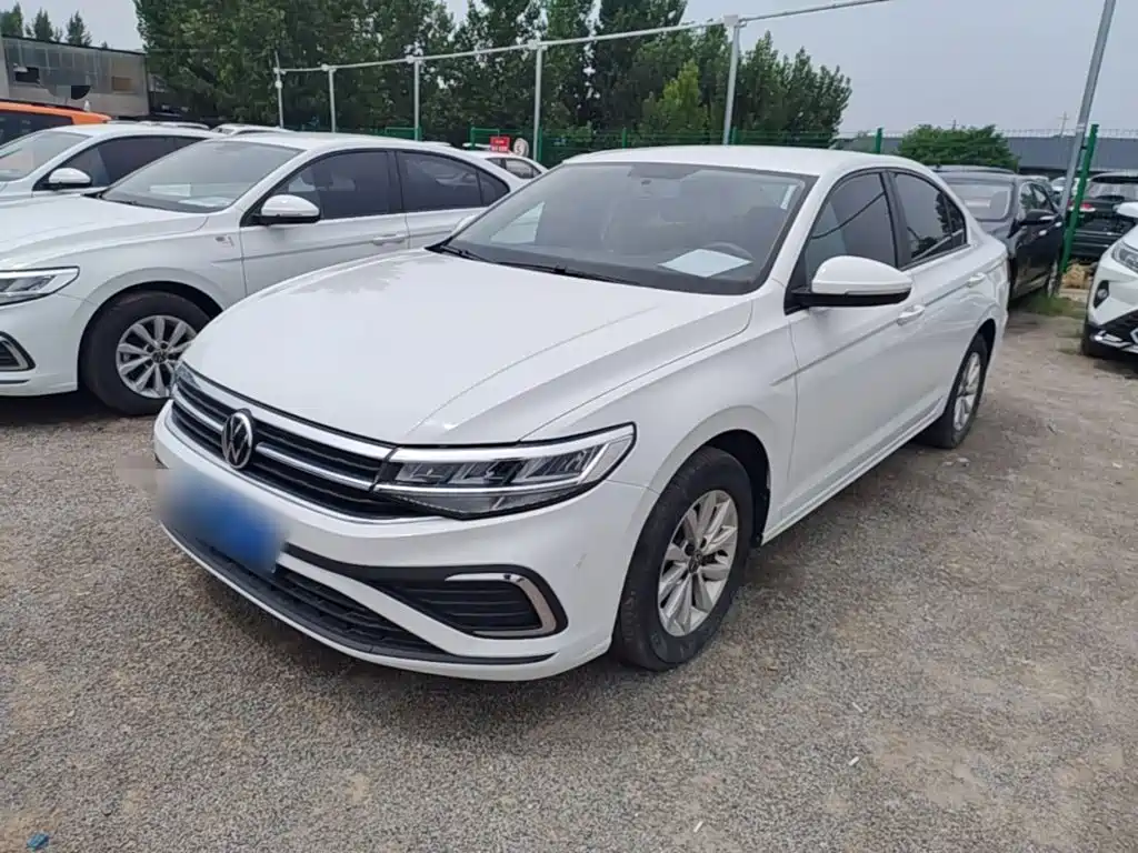 Volkswagen Bora 2024
