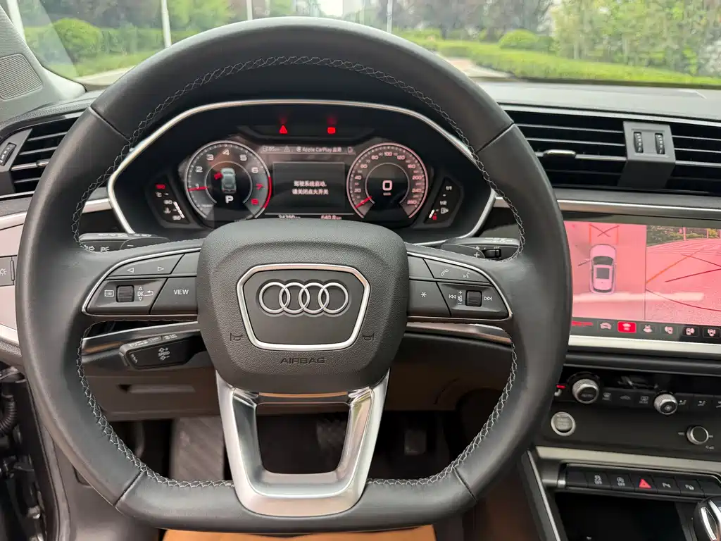 Audi Q3 2022 — фото 9