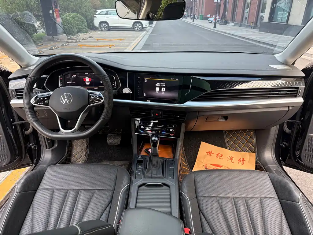 Volkswagen Passat 2024