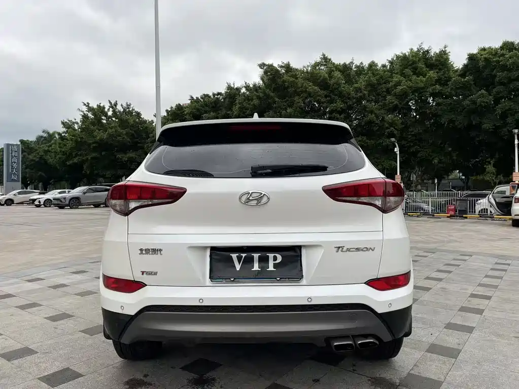 Hyundai Tucson 2016 — фото 9