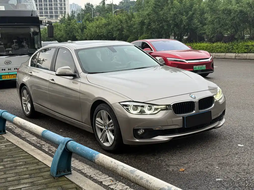 BMW 3 Series 2016 — фото 3