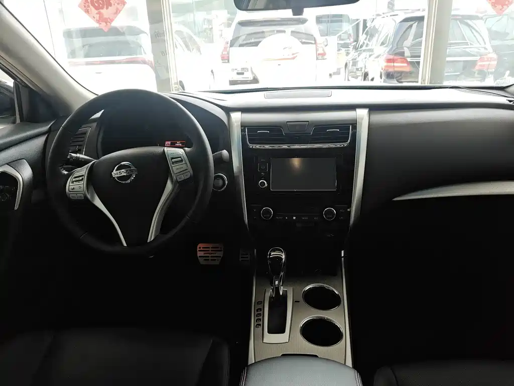 Nissan Teana 2018 — фото 11