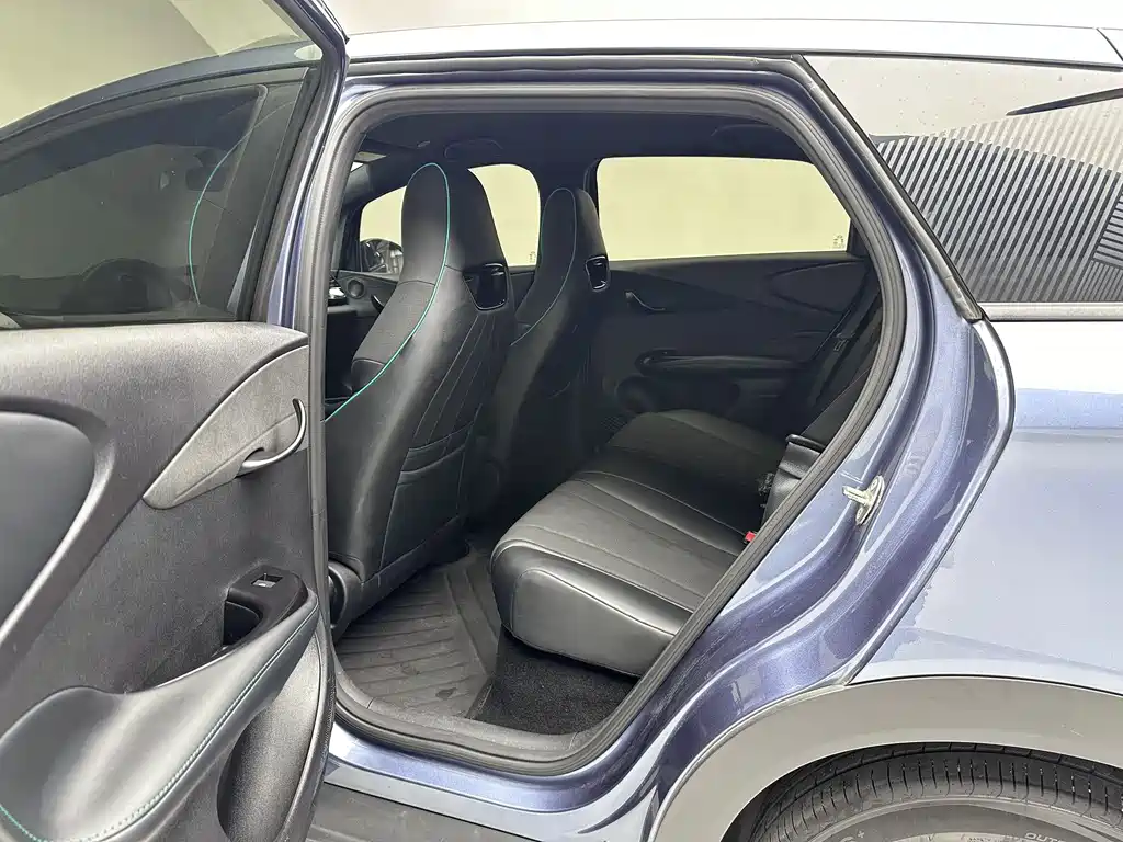 BYD Dolphin 2025 — фото 13
