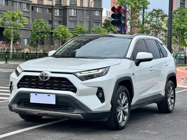 Toyota RAV4 2023