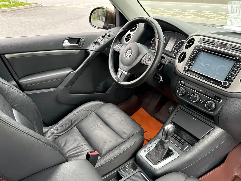 Volkswagen Tiguan 2014 — фото 13