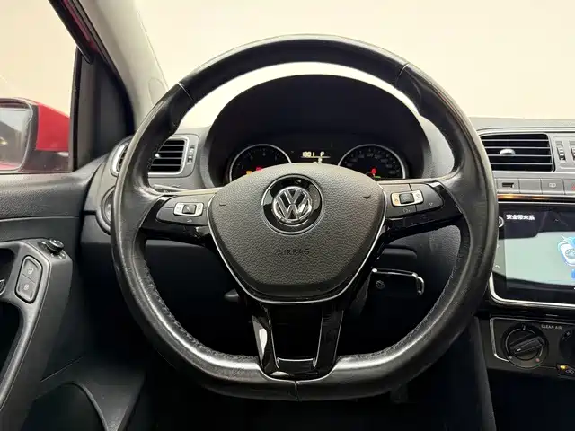 Volkswagen Polo 2018 — фото 11