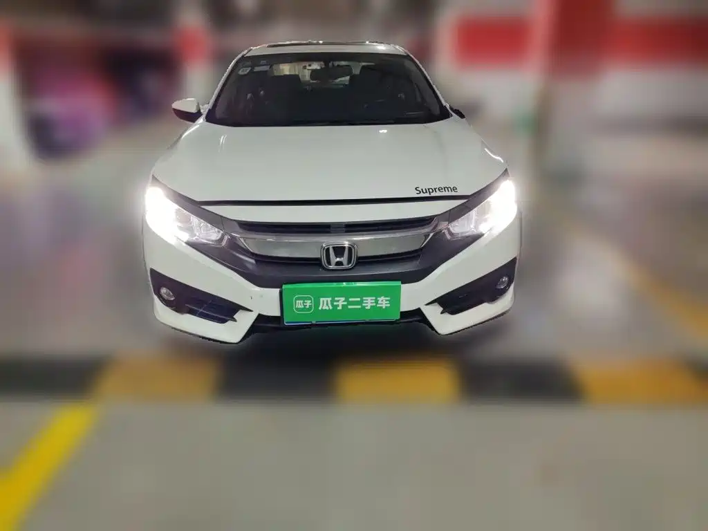 Honda Civic 2016 — фото 24