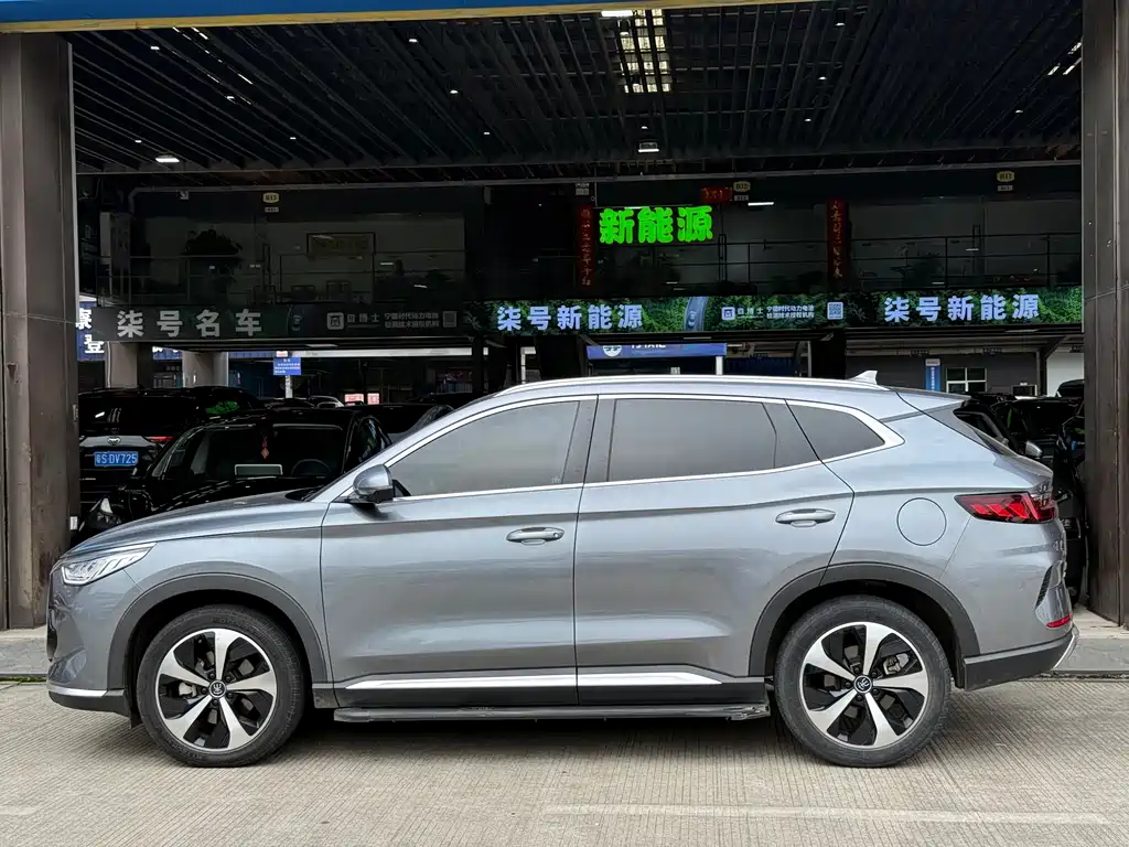BYD PLUS New Energy 2023 — фото 3
