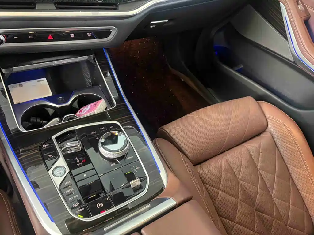 BMW X7 2023 — фото 18