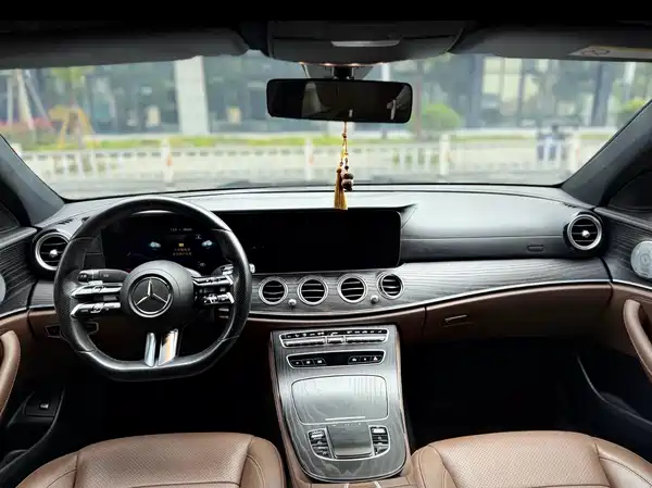 Mercedes-Benz E-Class 2020