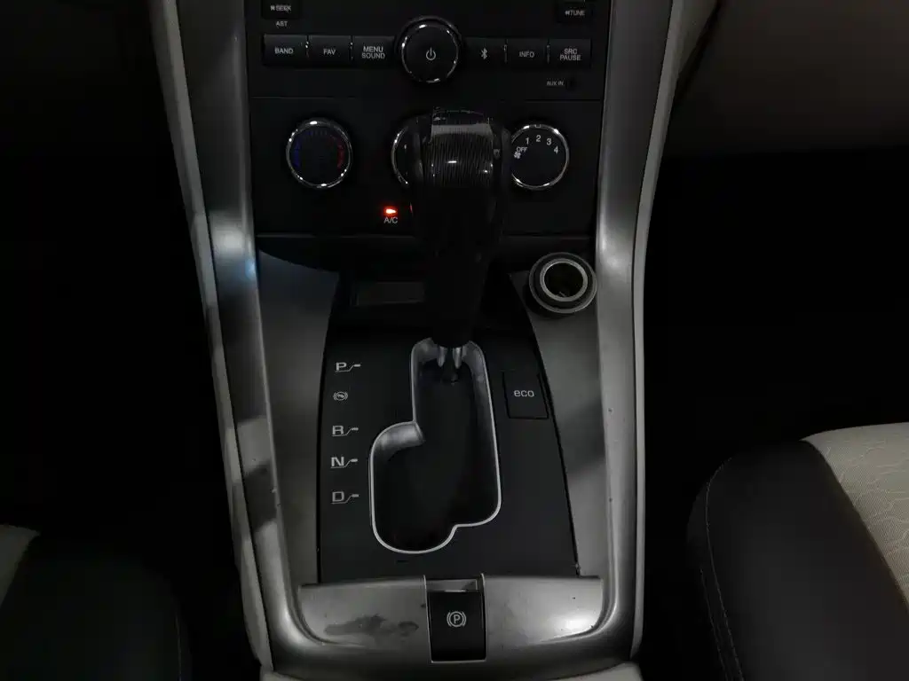 Chevrolet Captiva 2016 — фото 13