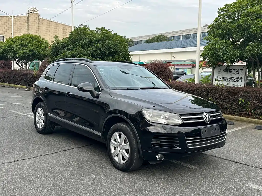 Volkswagen Touareg 2014