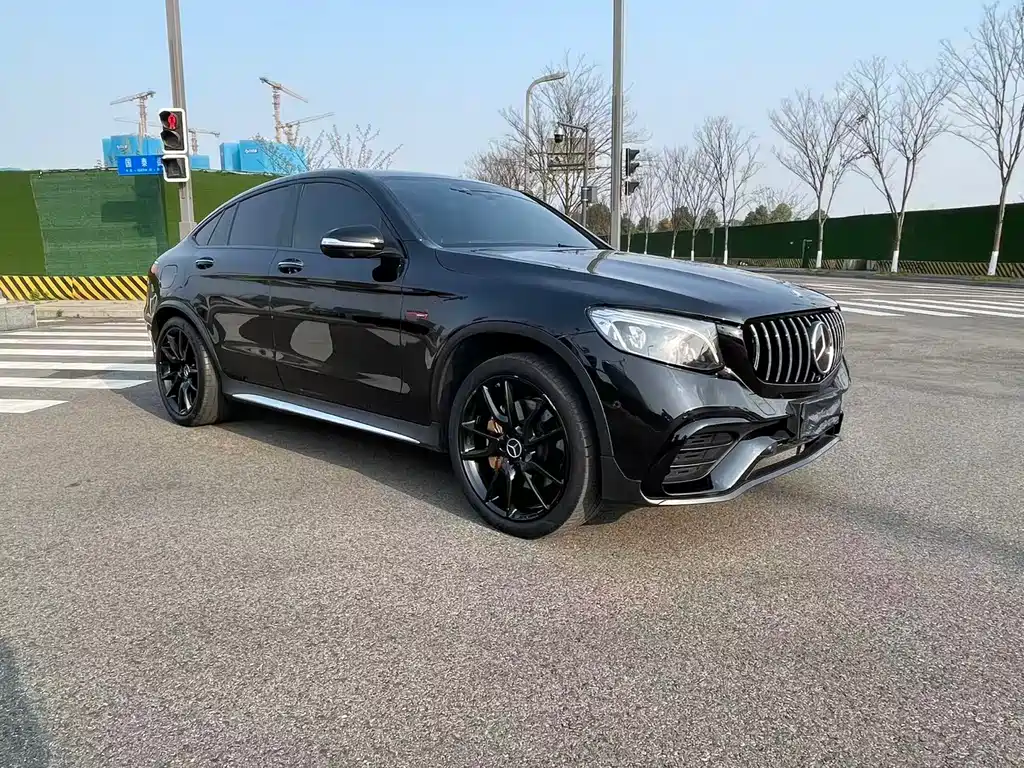 Mercedes-Benz GLC Coupe AMG 2020 — фото 3