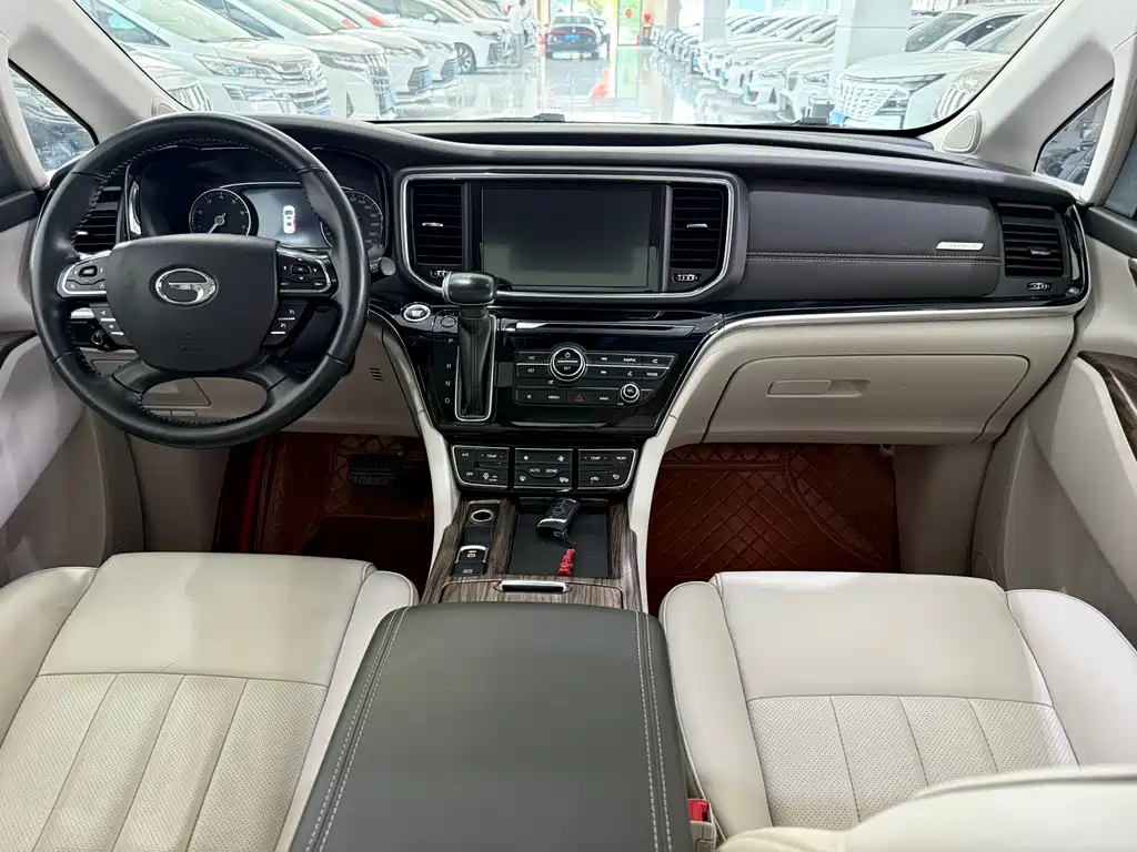 GAC Motor Trumpchi M8 2020 — фото 14
