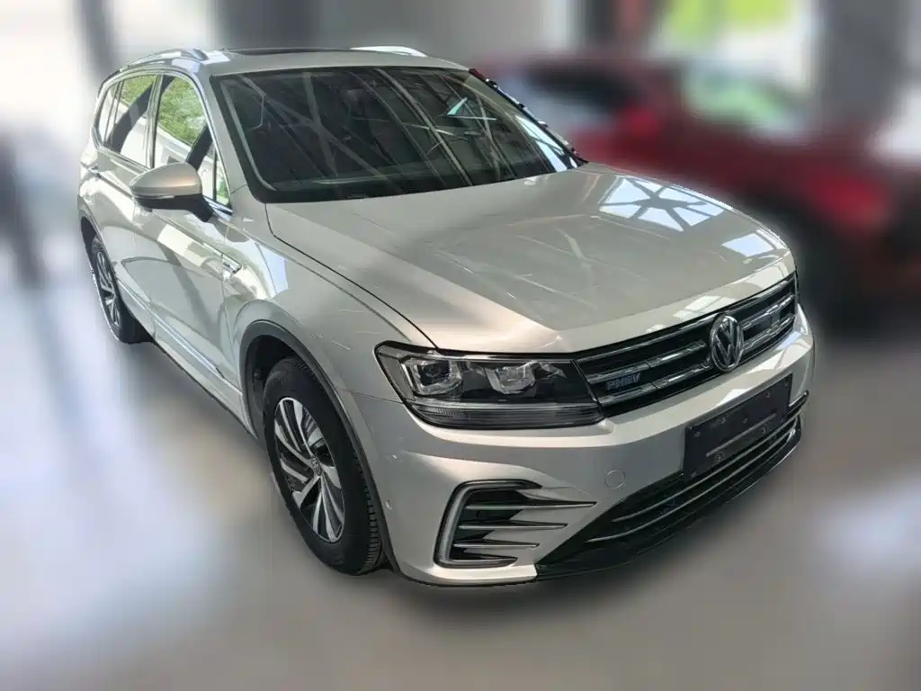 Volkswagen Tiguan L Plug-In Hybrid 2020 — фото 7