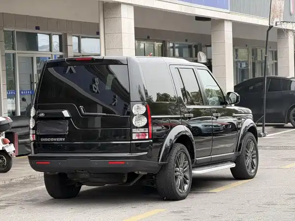 Land Rover Discovery 2016