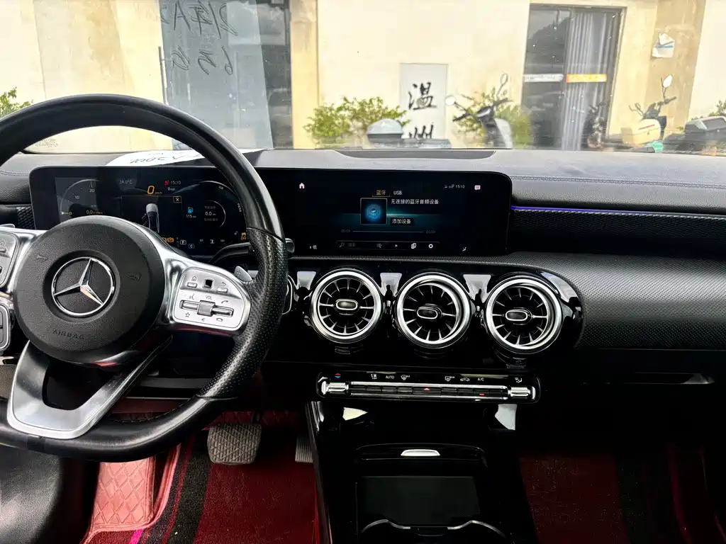 Mercedes-Benz A-Class 2021 — фото 14