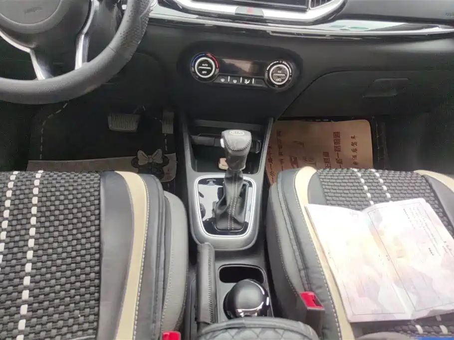 Kia KX1 2020 — фото 16