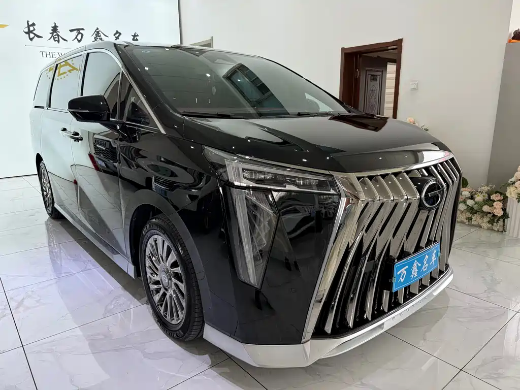 GAC Motor Trumpchi M8 2025 — фото 3