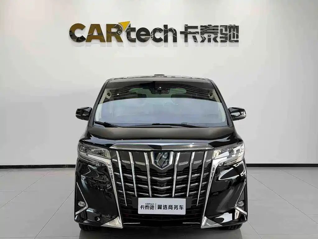 Toyota Alphard 2020 — фото 1