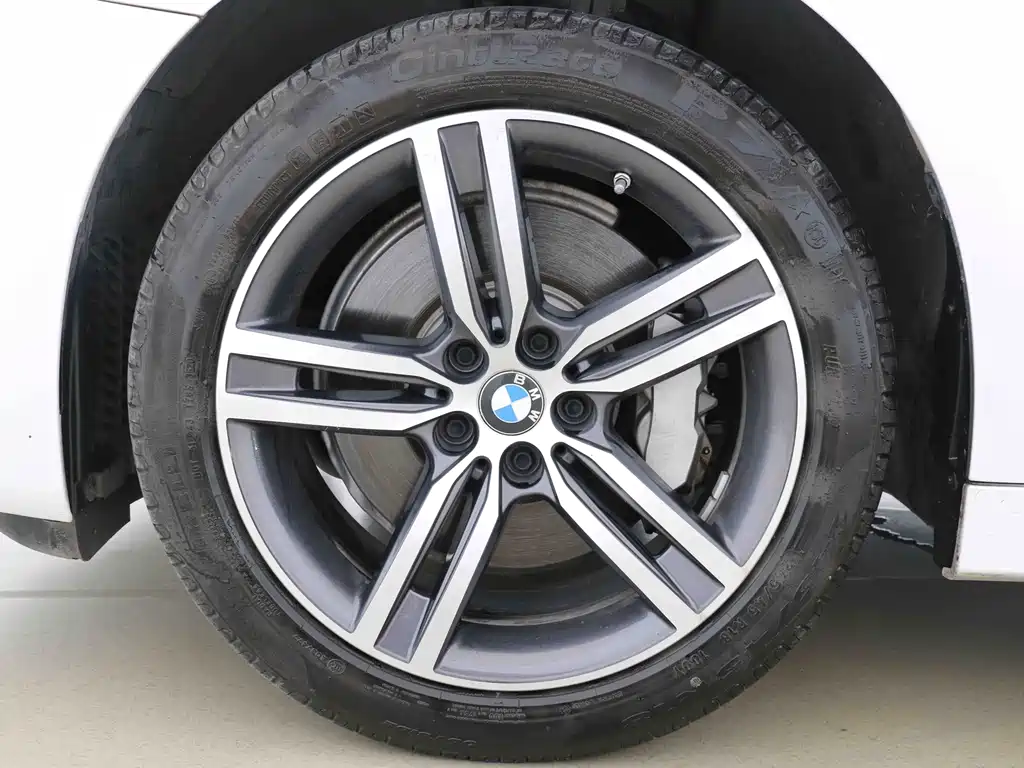 BMW 5 Series 2020 — фото 13