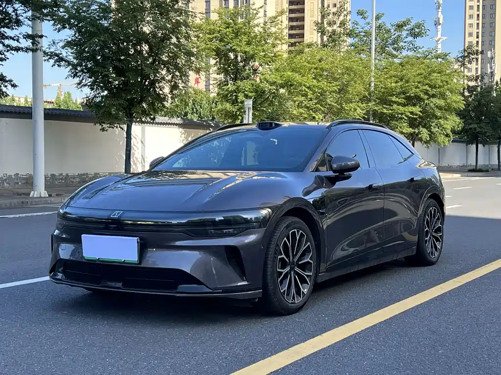Zeekr 007 GT 2025