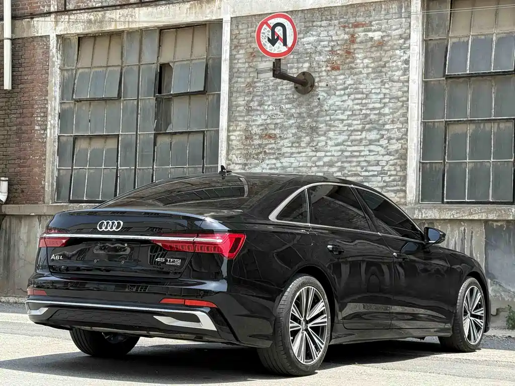 Audi A6L 2019 — фото 18