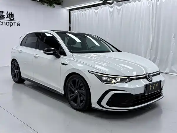 Volkswagen Golf 2022