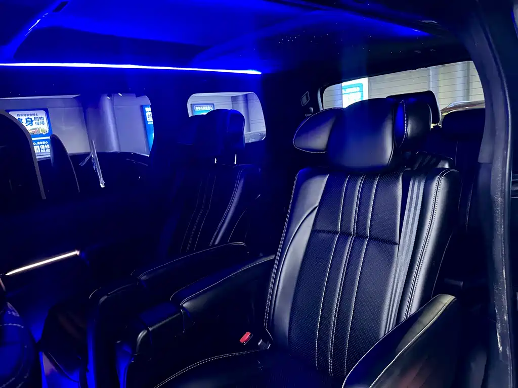 Toyota Alphard 2011