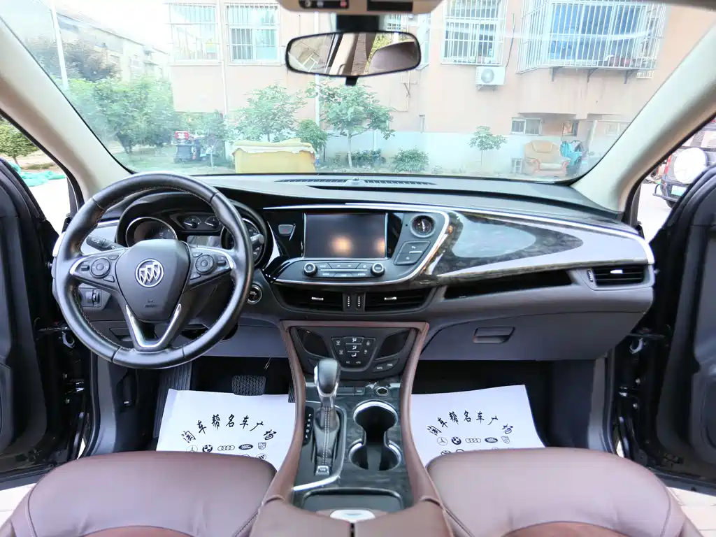 Buick Envision Plus 2016 — фото 10